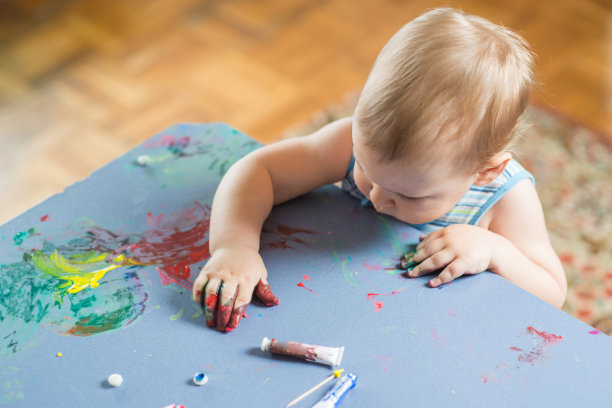 小宝贝画图片下载