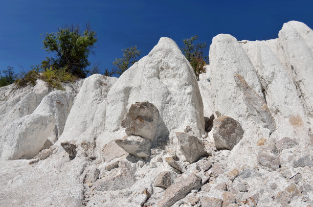 美丽的白色岩石在白垩开放，乌克兰，Mykolaiv地区图片下载