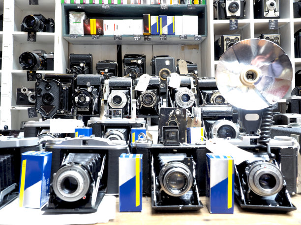 旧相机全副盔甲图片下载