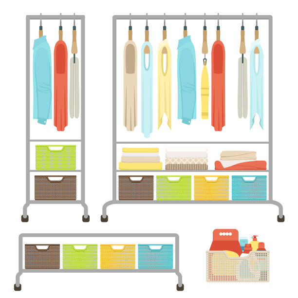 把一套不同的衣服挂在有轮子的衣架上。装亚麻布和毛巾的篮子。在篮子里清洗的方法。图片下载