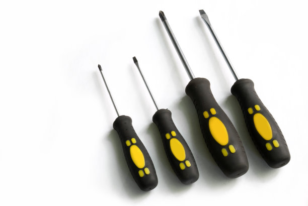 白色背景上的螺丝刀图片下载