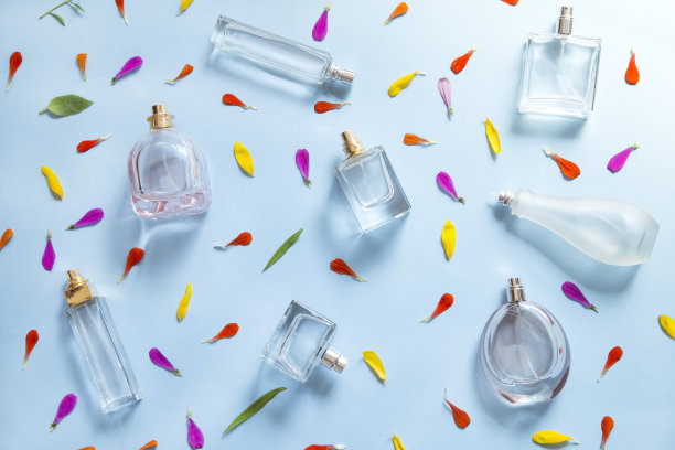 香水瓶图片下载