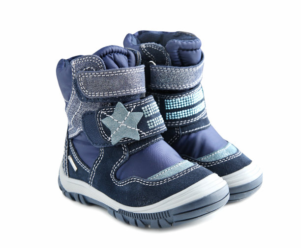 双儿童冬季鞋隔离。图片下载
