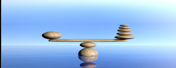 蓝色的天空和大海背景上的禅宗石头。三维演示图片下载