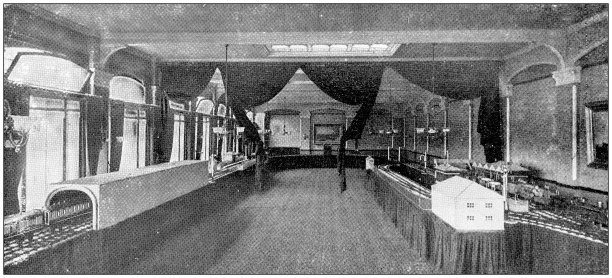 玩具火车模型老照片图片下载