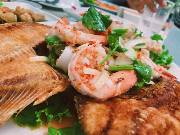 辛辣的泰国菜。图片下载