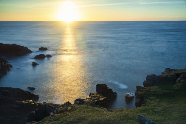 刘易斯屁股上的日出风景图片下载