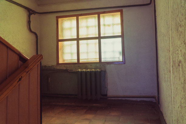 窗口。旧入口的旧窗户图片下载