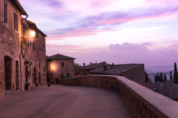 中世纪的城市图片下载