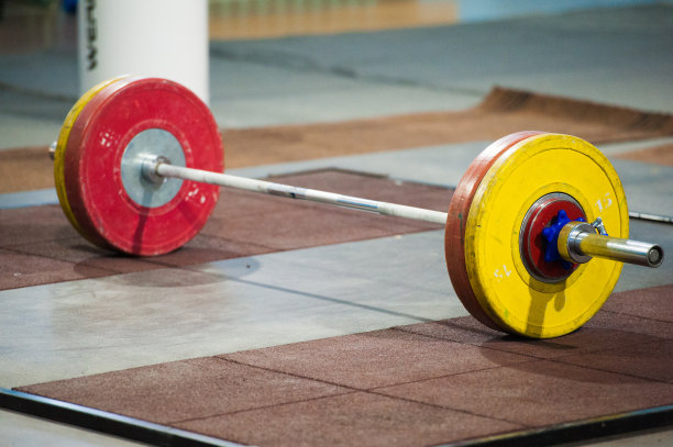 举重杠铃。竞争图片下载