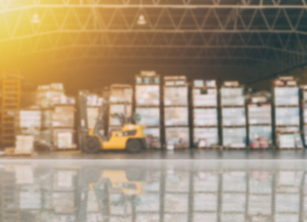 模糊仓库库存库存为货物运输做好准备的物流业务背景。图片下载
