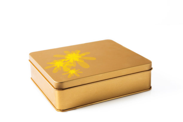 中秋、合家团圆、赏月、品茶、月饼、金色礼盒、白色背景图片下载