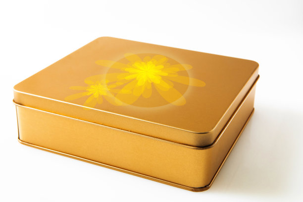 中秋、合家团圆、赏月、品茶、月饼、金色礼盒、白色背景图片下载