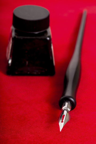 钢笔和墨水图片下载