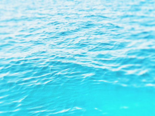 阿尔巴尼亚都雷斯亚得里亚海的绿松石水。图片下载