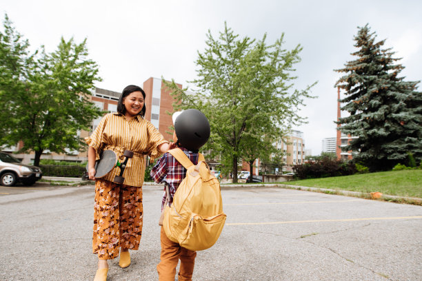 放学后我们一起玩图片下载