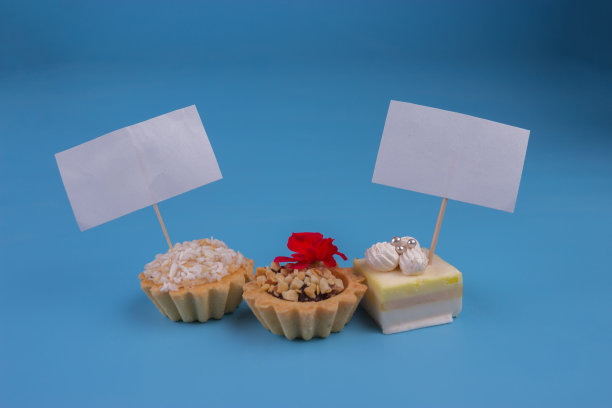 有拷贝空间的复古甜蜜纸杯蛋糕图片下载