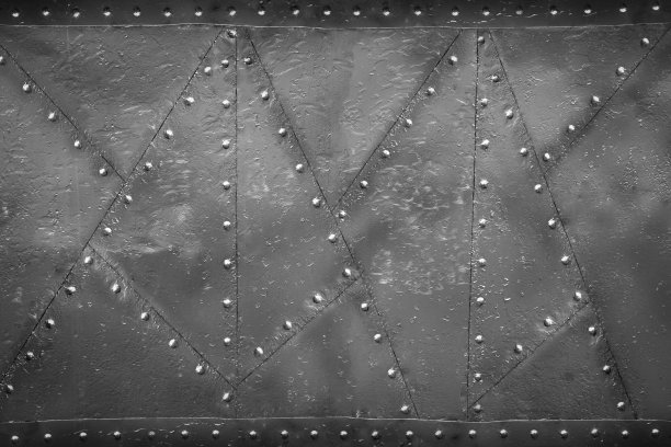 军用铆接金属板倾斜图片下载