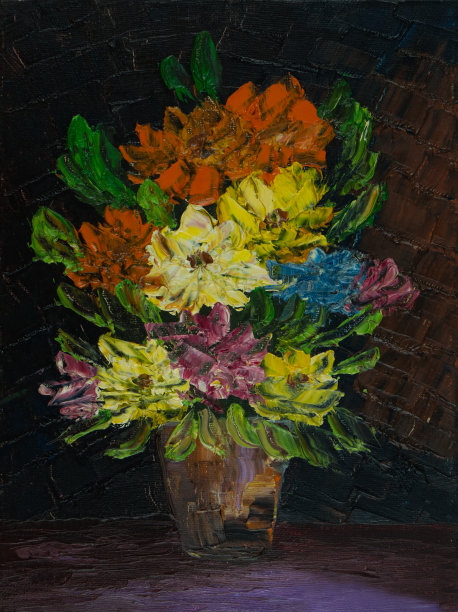 桌上的花瓶里插着五颜六色的花图片下载