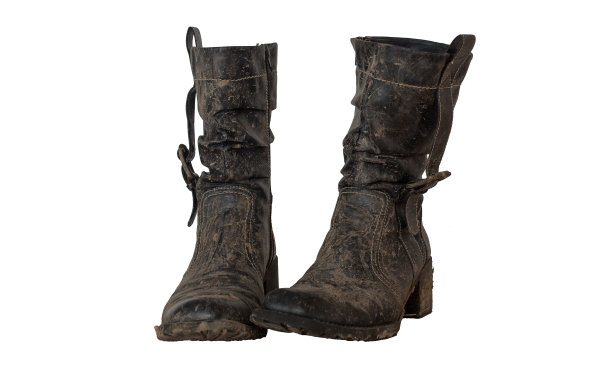 脏靴子图片下载