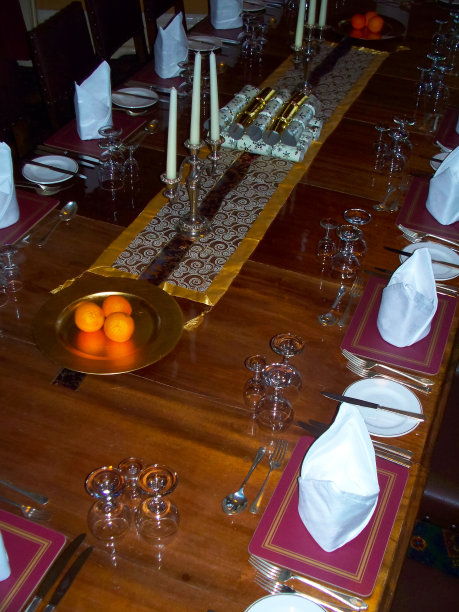 圣诞主题装饰餐桌图片下载