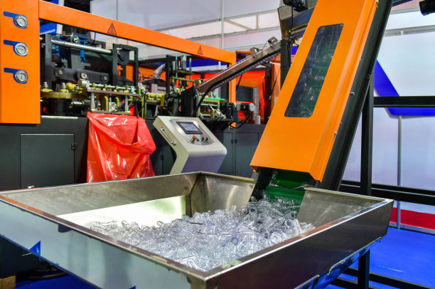 工业塑料瓶生产线图片下载