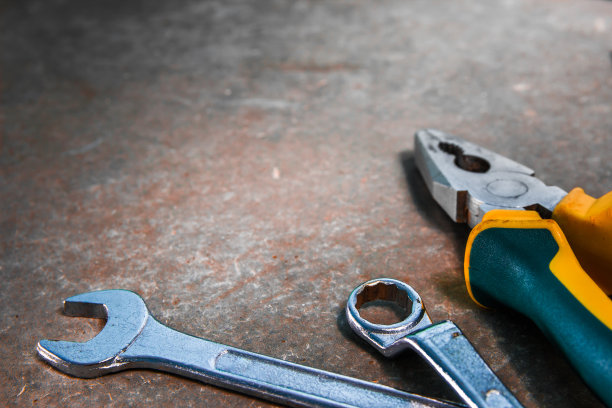 工匠工具的灰色背景。图片下载