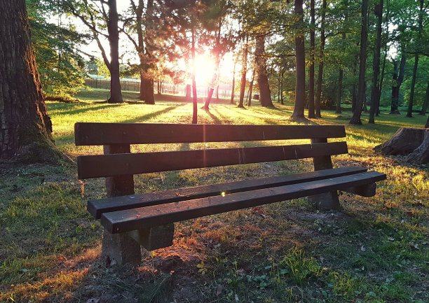 公园长椅图片下载