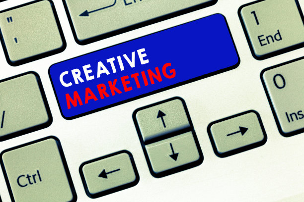 写便条展示创意营销。商业图片展示活动，以满足广告要求图片下载