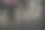 透过被圆圈覆盖的纹理玻璃观看图片下载