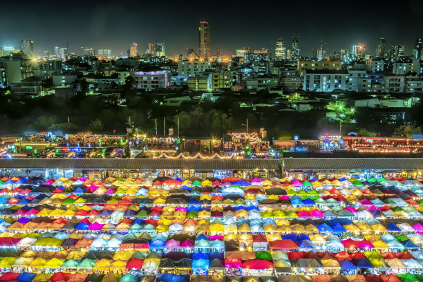 泰国曼谷，火车夜市，鼠差。图片下载