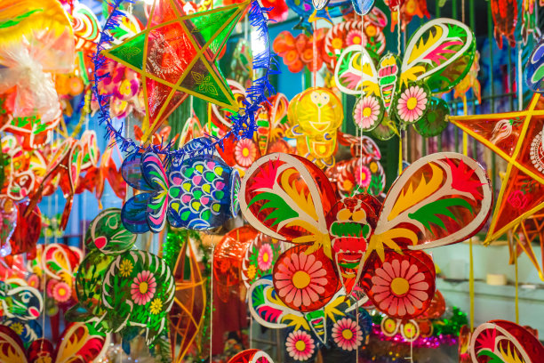 彩色纸灯笼图片下载