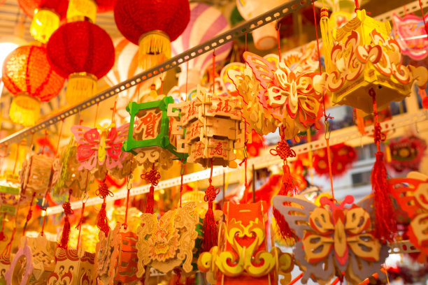 彩色纸灯笼图片下载