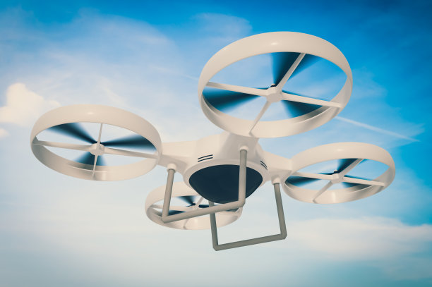 无人机在蓝天中飞行图片下载