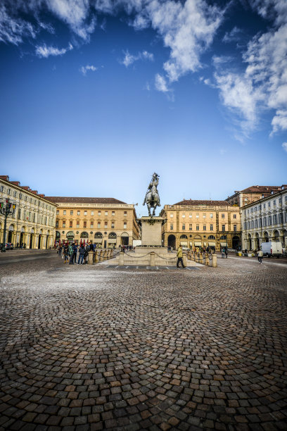 都灵圣卡洛广场纪念碑图片下载