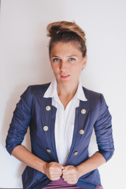 办公室女人图片下载