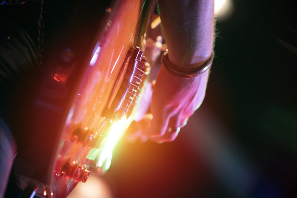 玩e-guitar图片下载