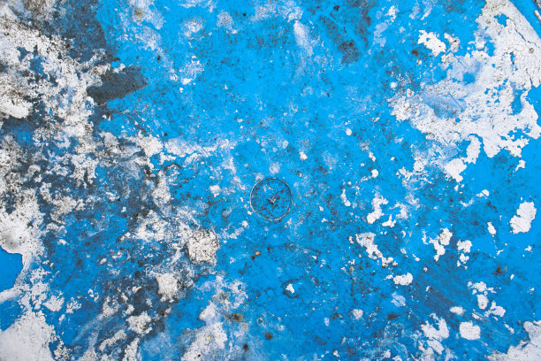 废弃住宅中剥落的油漆纹理色彩丰富的复古，复古背景与不同层次的油漆。用于设计的库存照片。图片下载