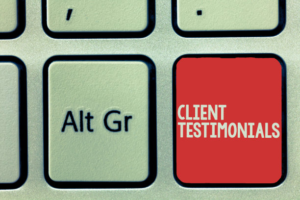 显示客户评价的文字标志。证明个人品格价值的概念照片书面声明图片下载