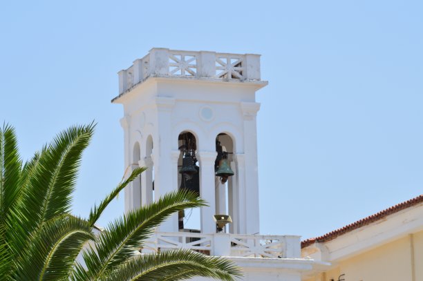 纳夫普利奥美丽的圣尼古拉斯教堂钟楼。建筑，旅游，风景，邮轮。图片下载