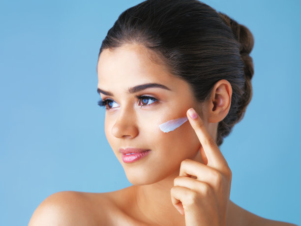 这就是你想要的保湿霜图片下载