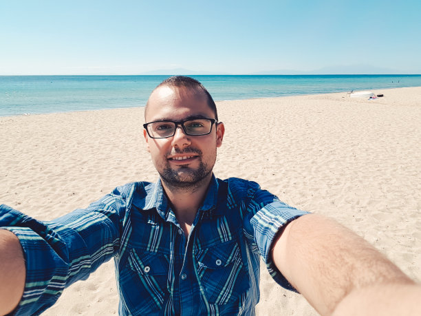 在海滩自拍图片下载