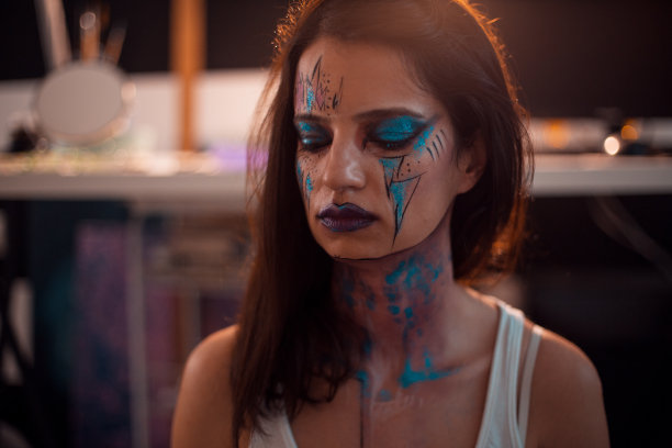 人体彩绘模特图片下载