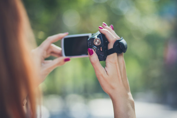 制作一个新的报告文学。图片下载