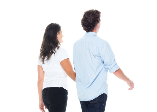 幸福的夫妇离开的背影图片下载