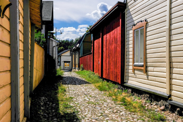 鹅卵石铺就的Porvoo老街景色优美图片下载