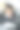 在车里打电话的资深女士焦急地皱着眉头图片下载