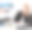过度工作的金发办公室职员对额外的工作感到震惊图片下载