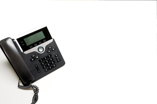 孤立的电话在白色背景素材图片