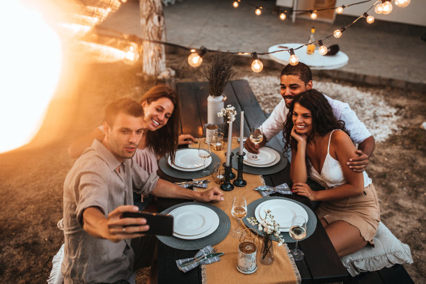 但首先，拍张照片图片下载